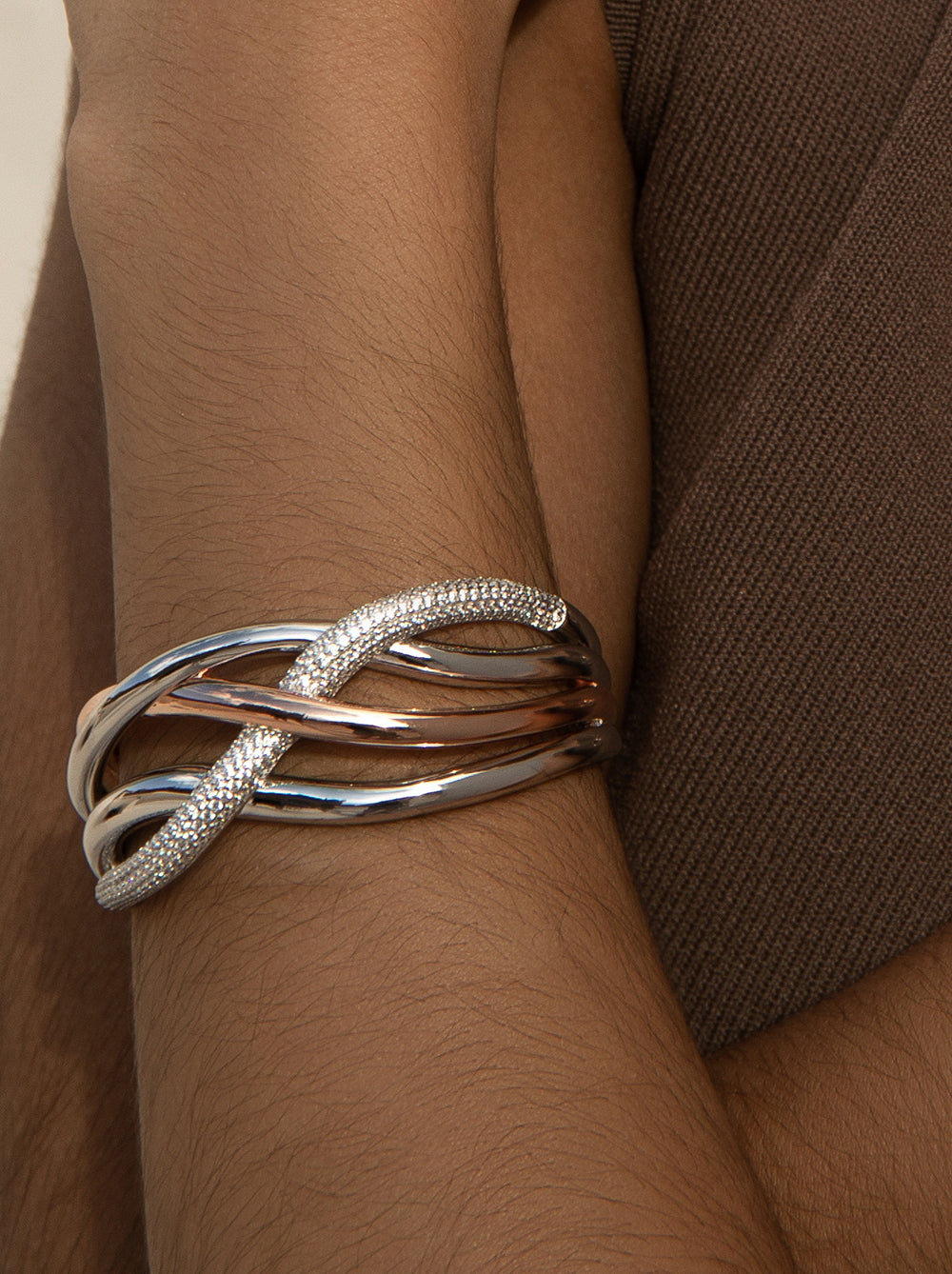 Pulsera esclava de plata raíles bicolor con circonitas
