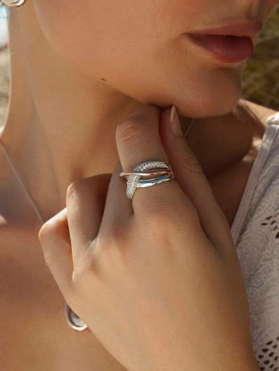 Rings two tone combined with zirconias and gold Pink