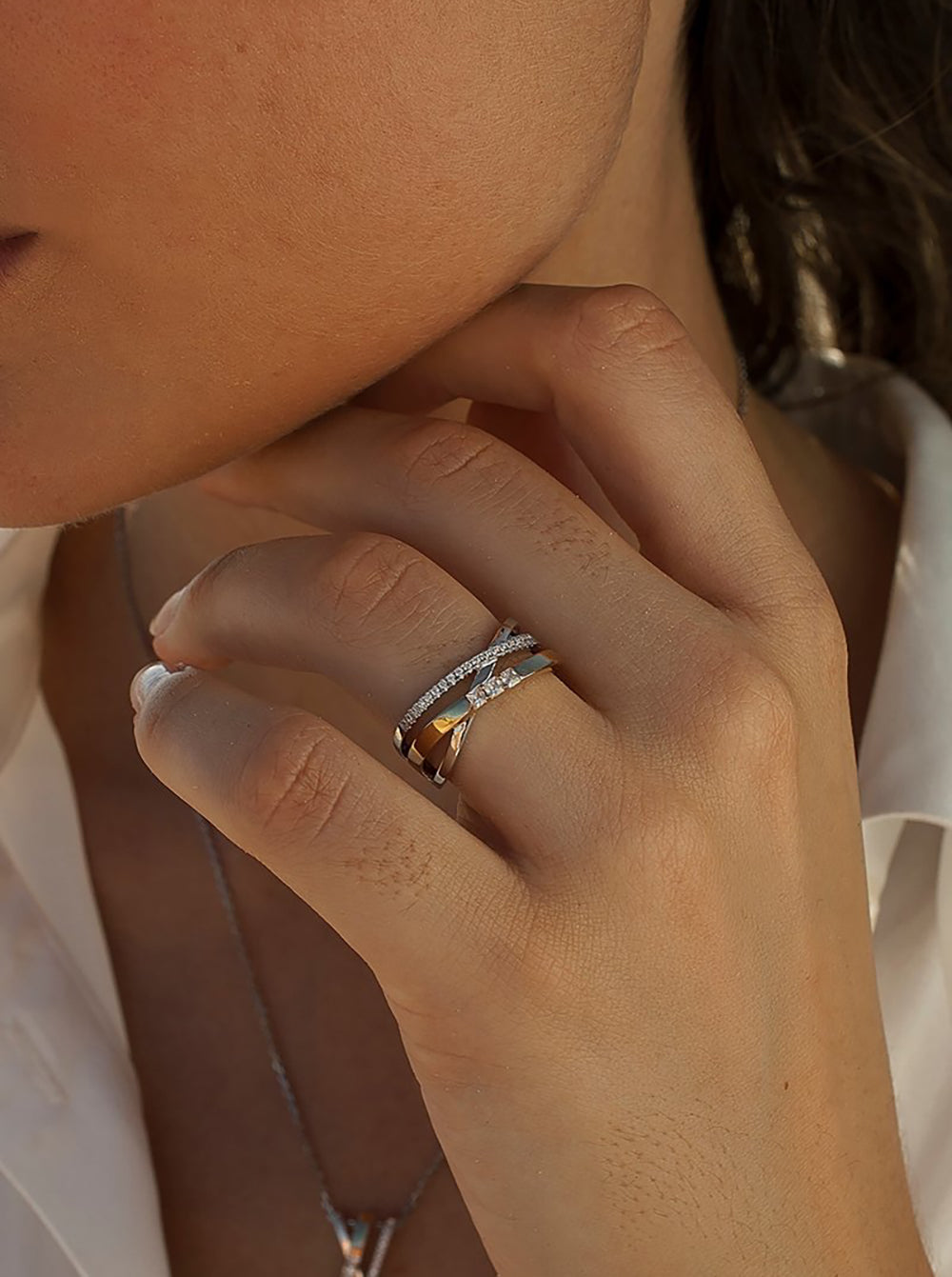 Anillos circonitas de plata cruzado triple