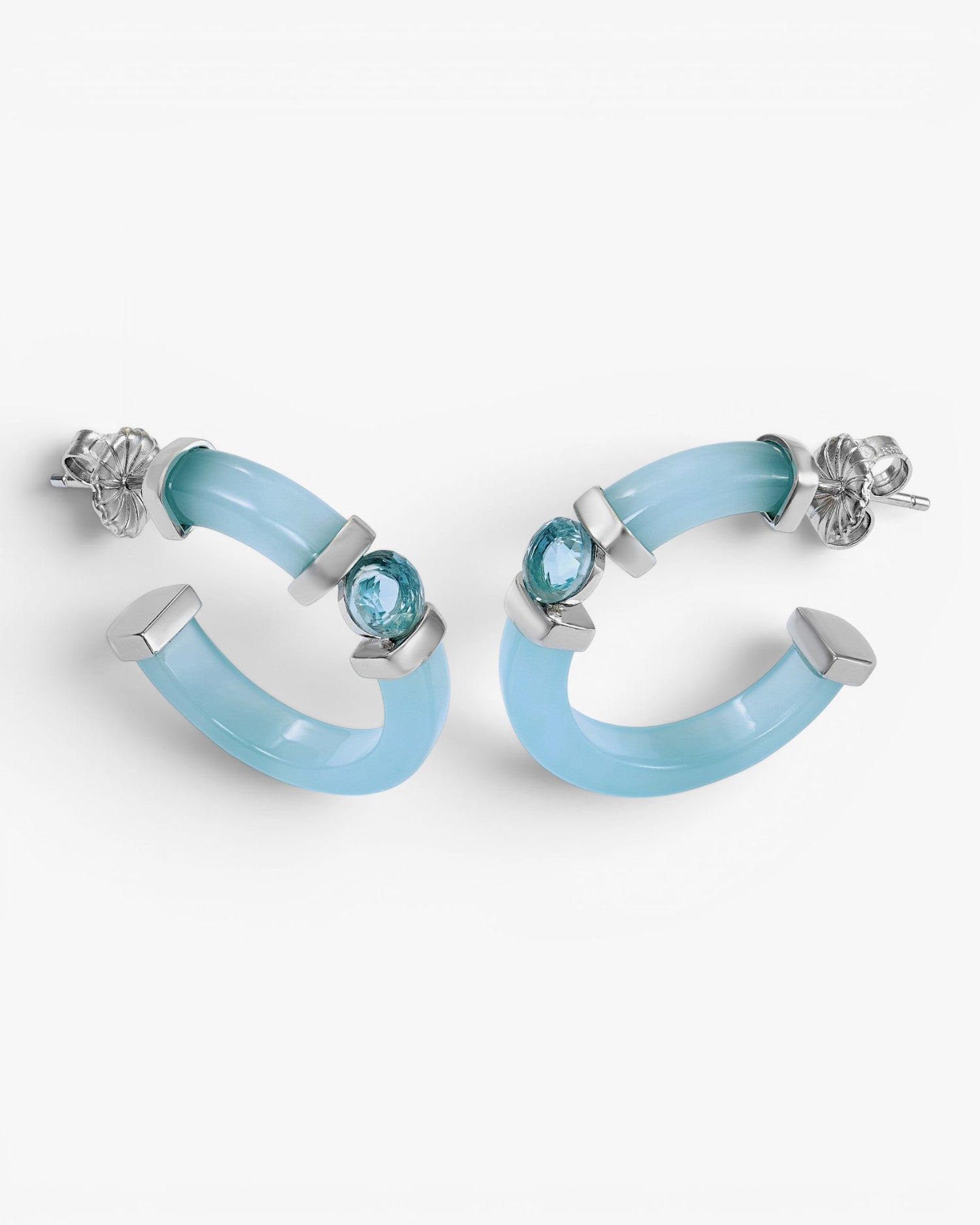 Original hoop earrings with a central blue gem detail