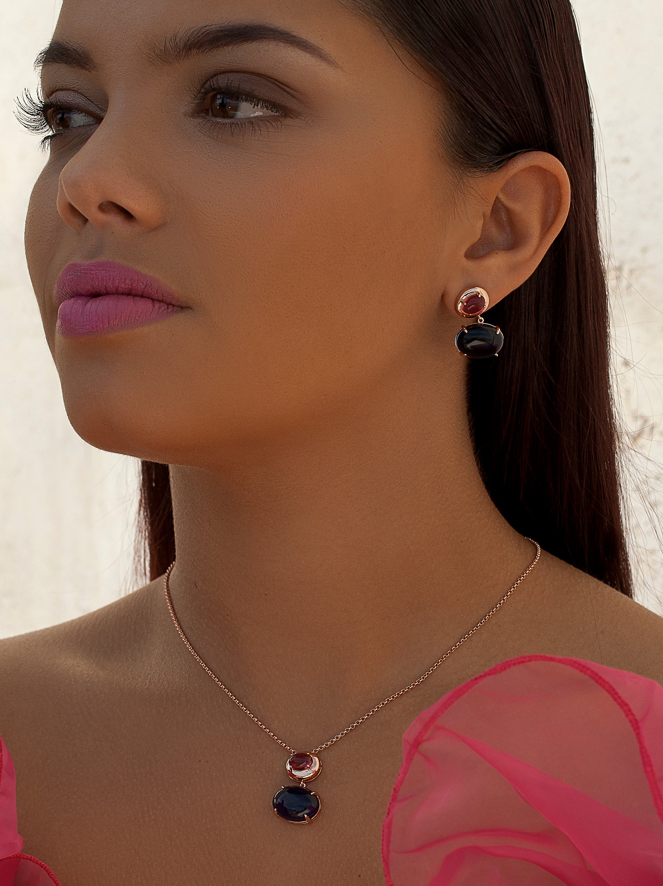 Necklaces with silver pendants with double azurite and fuchsia cubic zirconia