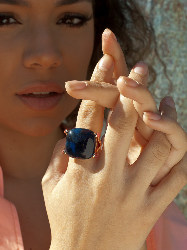 Anillos con piedras diseño cabouchón tono azul