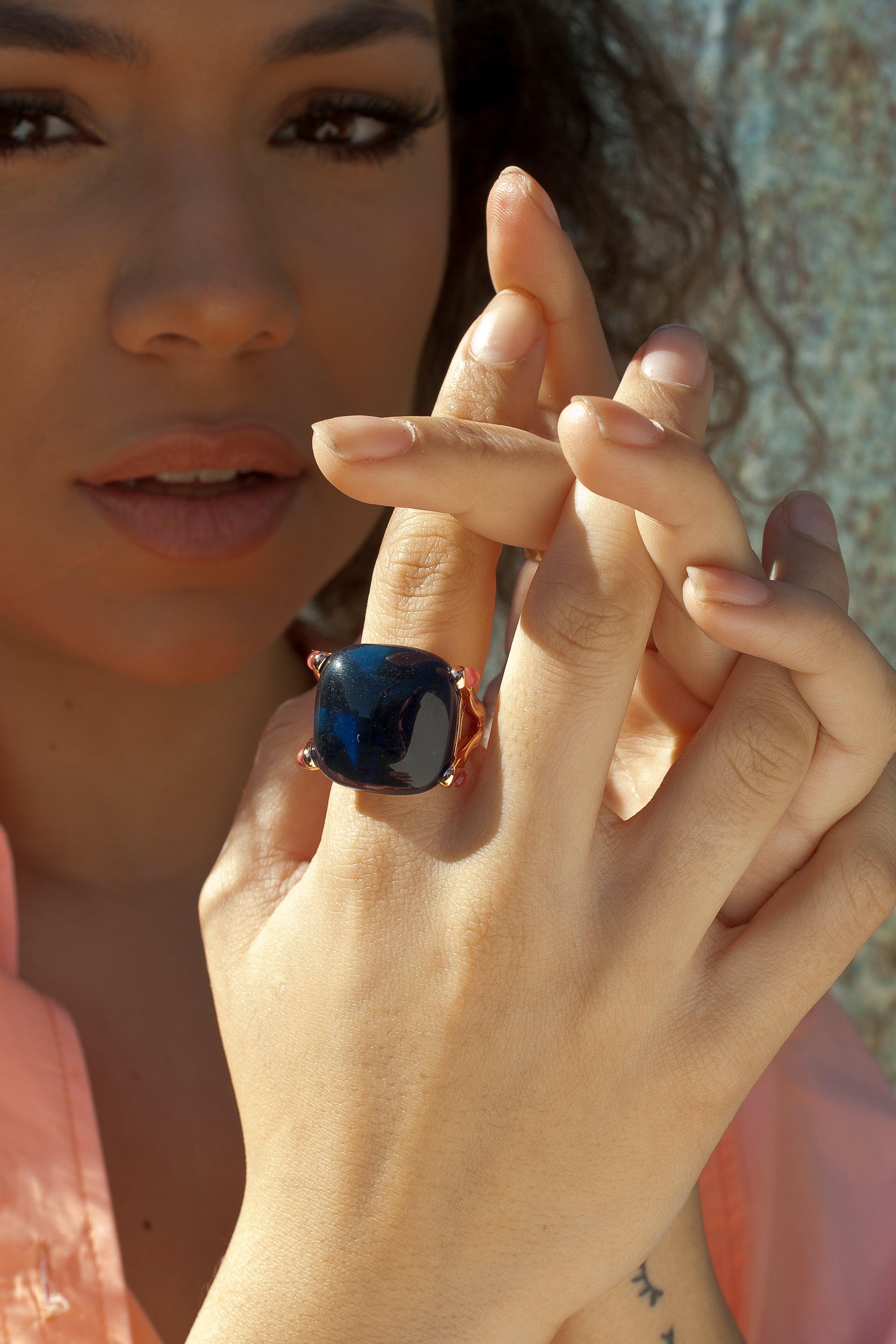 Rings with cabouchon design stones blue tone