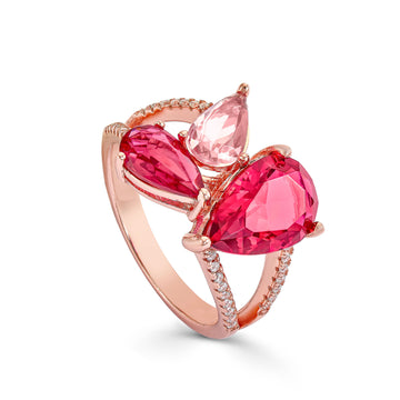 Anillos con piedras en tonos rosados y rojizos