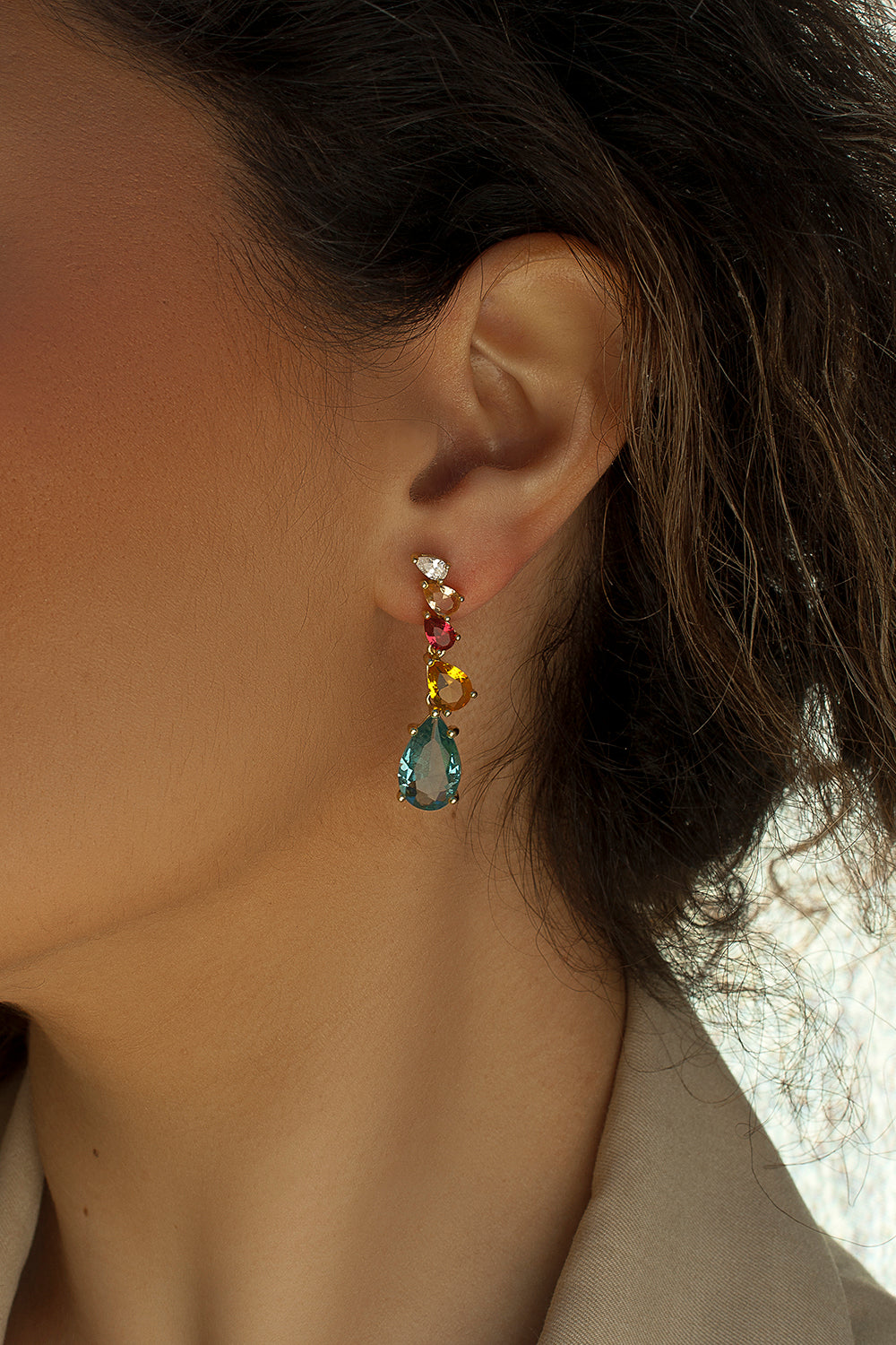 Pendientes de piedras de colores diseño de cinco gemas