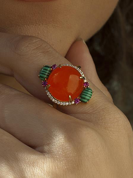 Rings with natural stones, circular design, orange tone