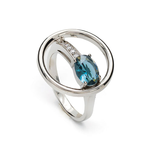 Anillos de diseño circular con gema en tono azul