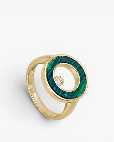 Anillos de diseño con círculo de malaquita y circonita