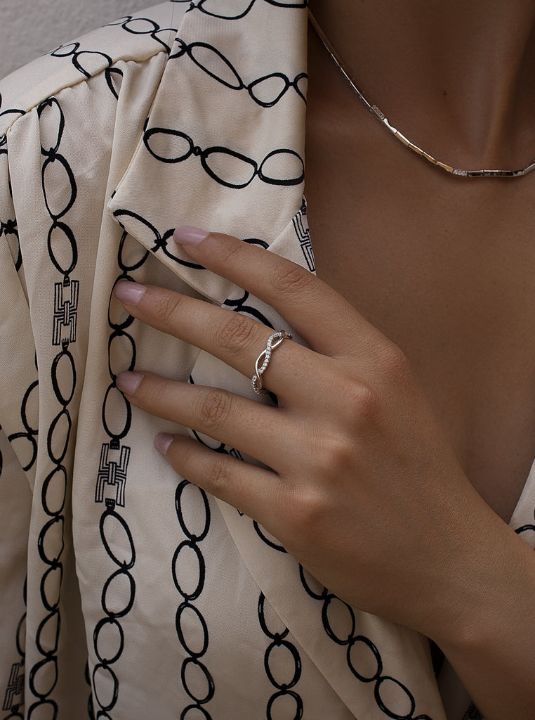 Anillos circonitas con doble carril entrelazado