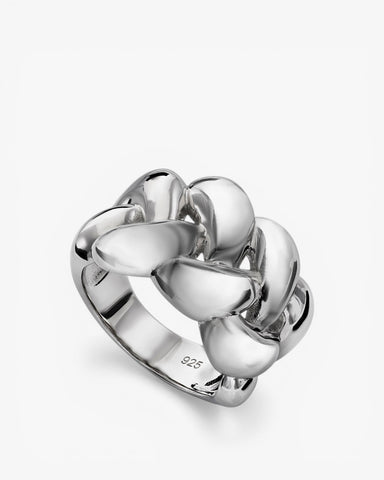 Wide rings with an intertwined design and plain silver
