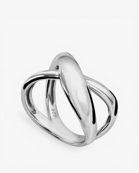 Large double interlaced track rings in plain silver