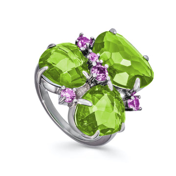 Anillos con piedras en tonos verdes y circonitas