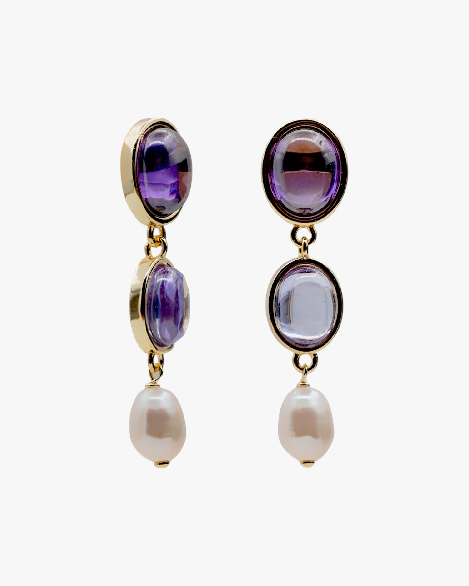 Earrings with amethyst and pearl colored stones