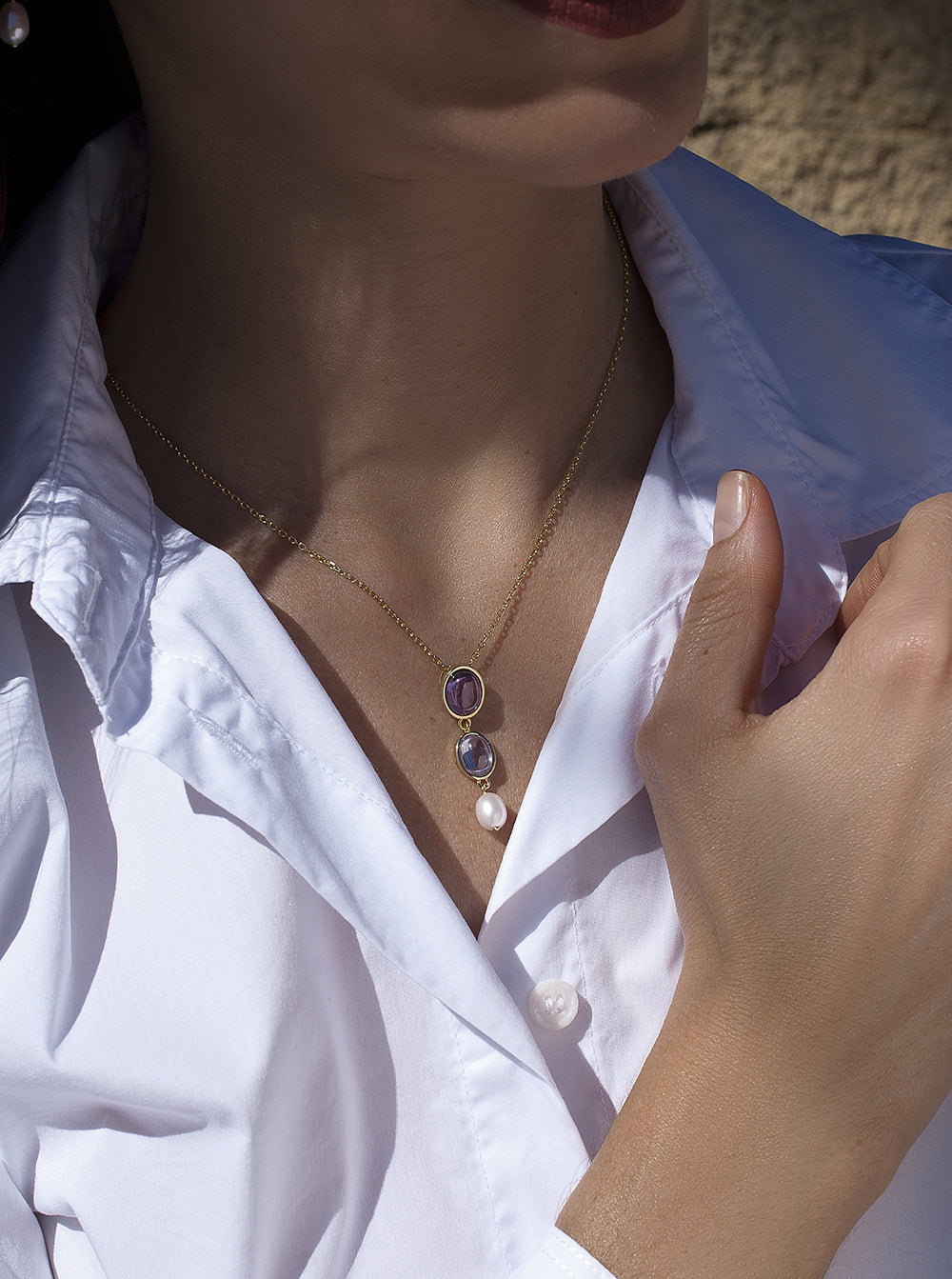 Collares con piedras en tono amatista y perla