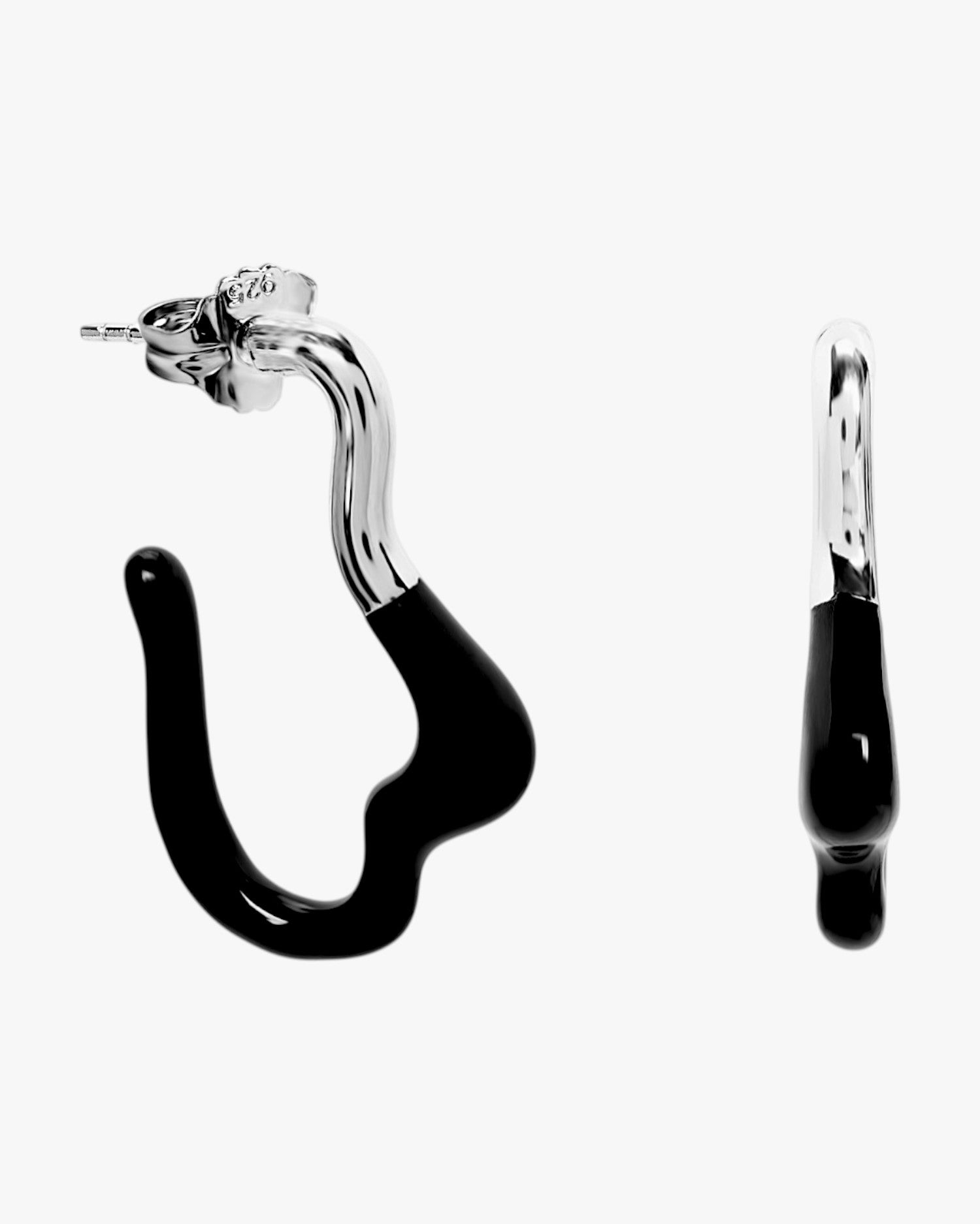 Pendientes originales de diseño asimétrico tono negro