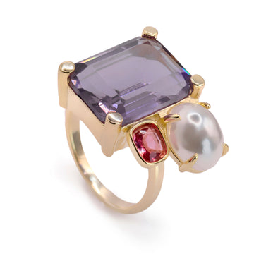 Rings with geometric design stones in shades of purple