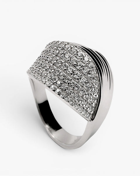 Anillos grandes de plata diseño cruzado con circonitas