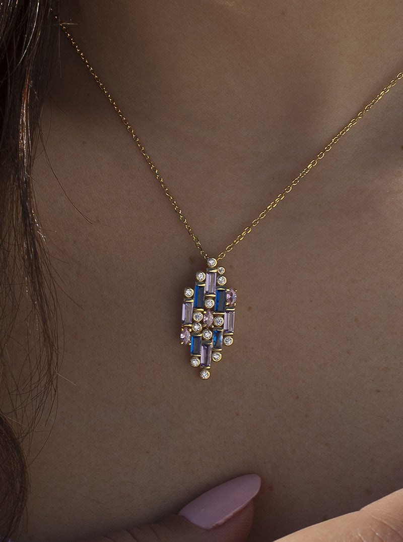 Collares con piedras diseño mosaico multicolor