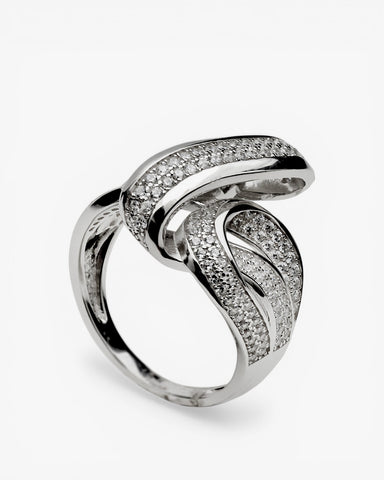 Anillos de diseño estilo serpentina con circonitas