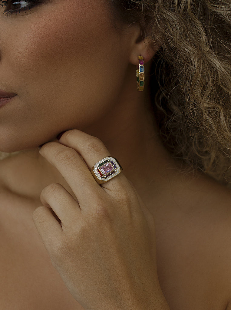 Rings with pink-toned stones with an emerald cut