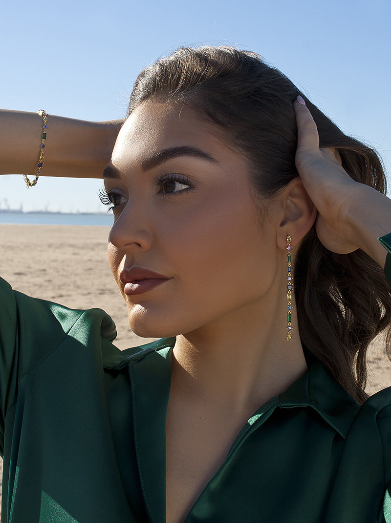 Pendientes largos con piedras de colores multicolor