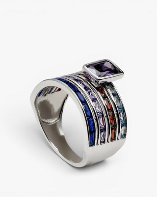 Rings with stones featuring a central rectangular motif in a lavender tone