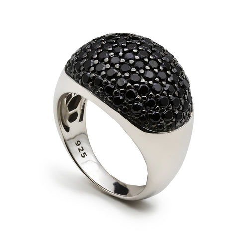 Anillos circonitas en tono negro diseño ovalado