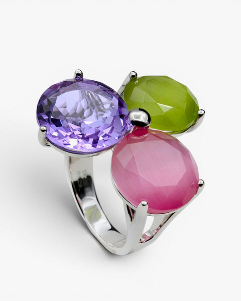 Anillo de plata con tres piedras multicolor