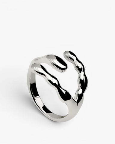 Anillos de diseño de estilo moderno y minimalista