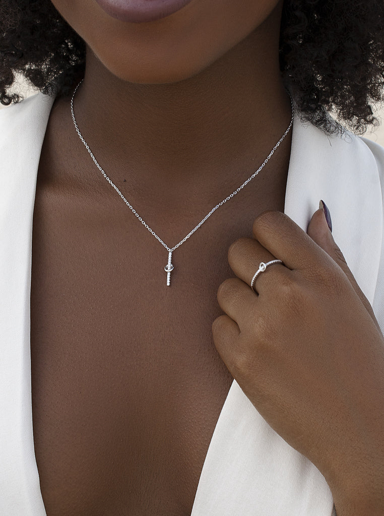 Small necklace with linear and circular cubic zirconia