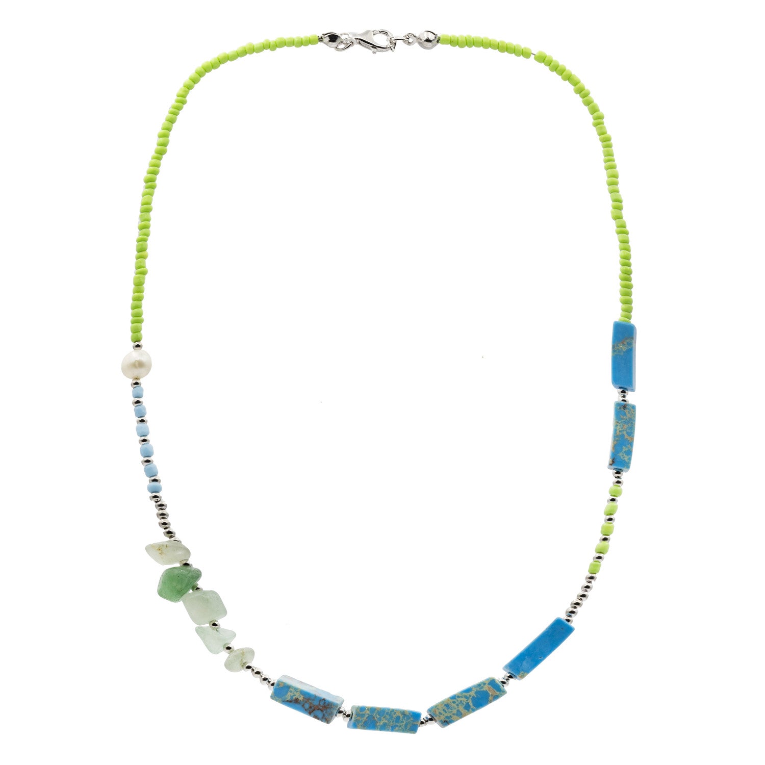 Collares cortos con piedras naturales diseño ágata blanca