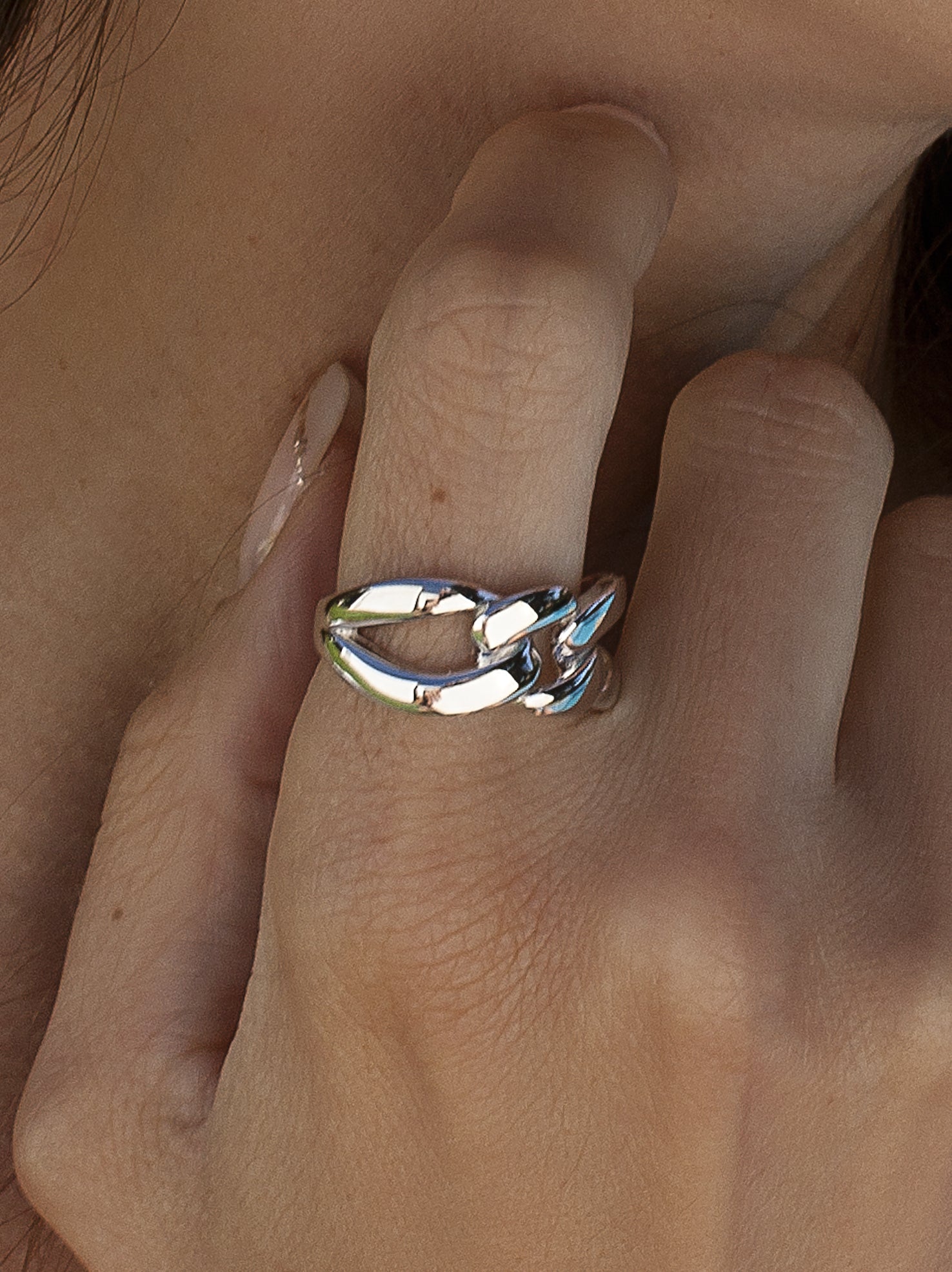 Silver link-shaped designer rings