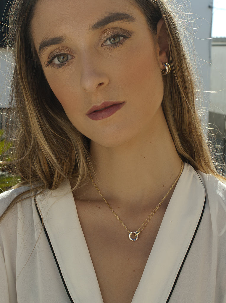 Colgante bicolor en plata con doble cadena