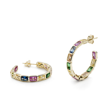 Boucles d'oreilles créoles en argent ornées de pierres précieuses multicolores taille émeraude