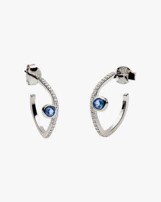 Élégantes boucles d'oreilles créoles en argent ornées de zirconiums cubiques et d'une pierre bleue