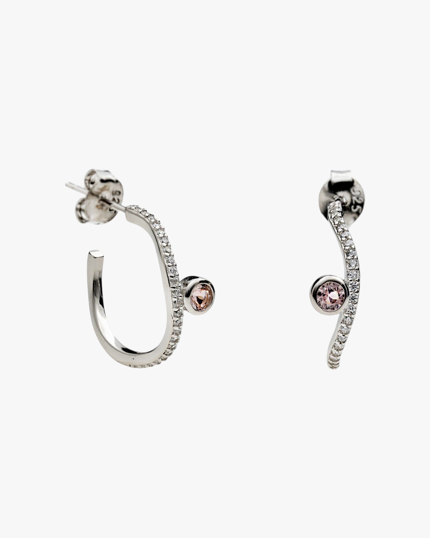 Pendientes aro de plata con circonitas y piedra rosada