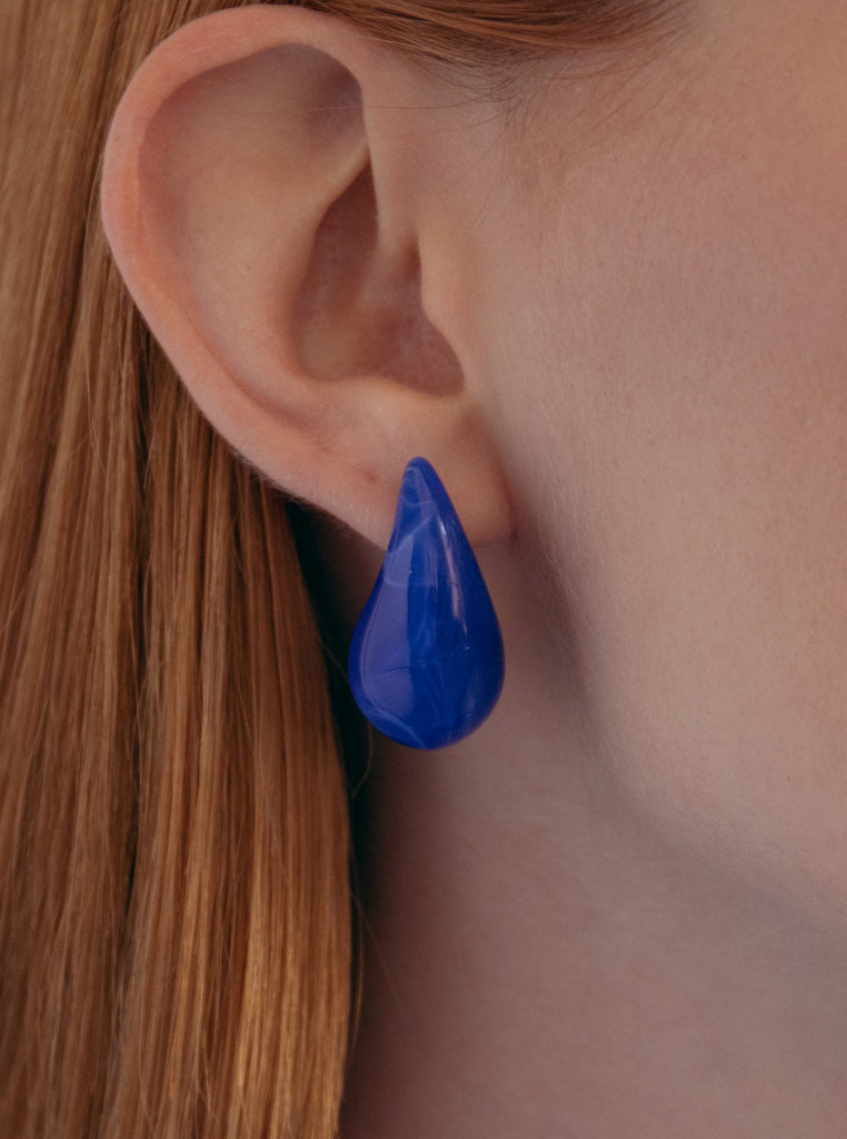 Original drop-shaped earrings in azurite tone