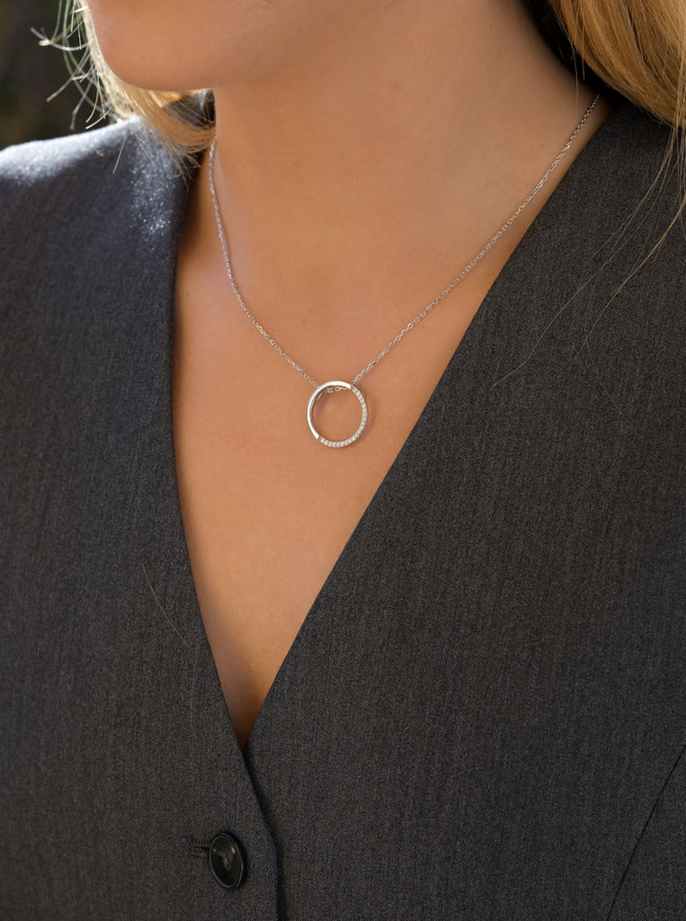 Collar doble circulo con circonitas