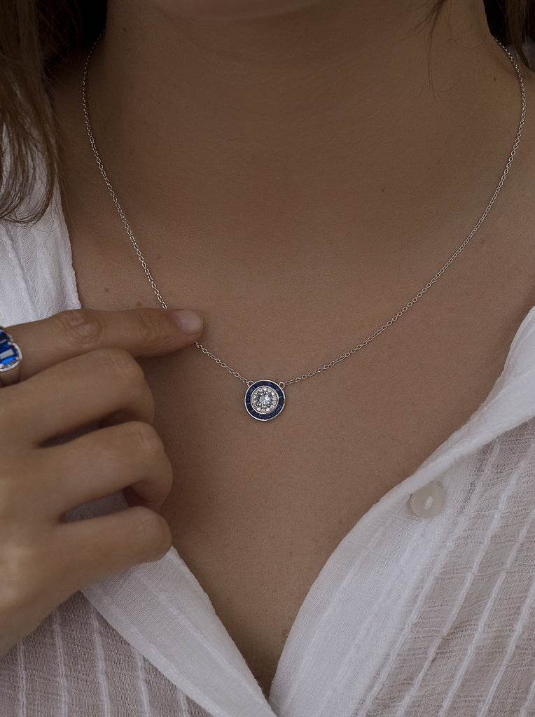 Collares con piedras diseño circular tono azul