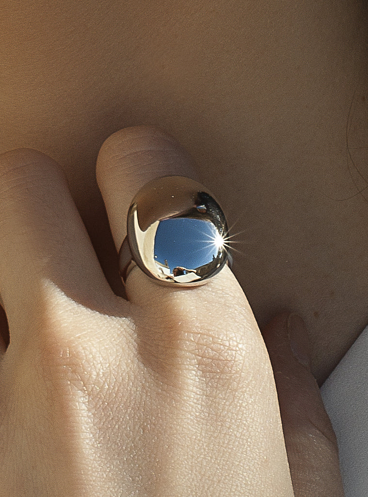 Anillo de plata original diseño redondeado