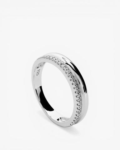 Anillo fino de plata doble con circonitas
