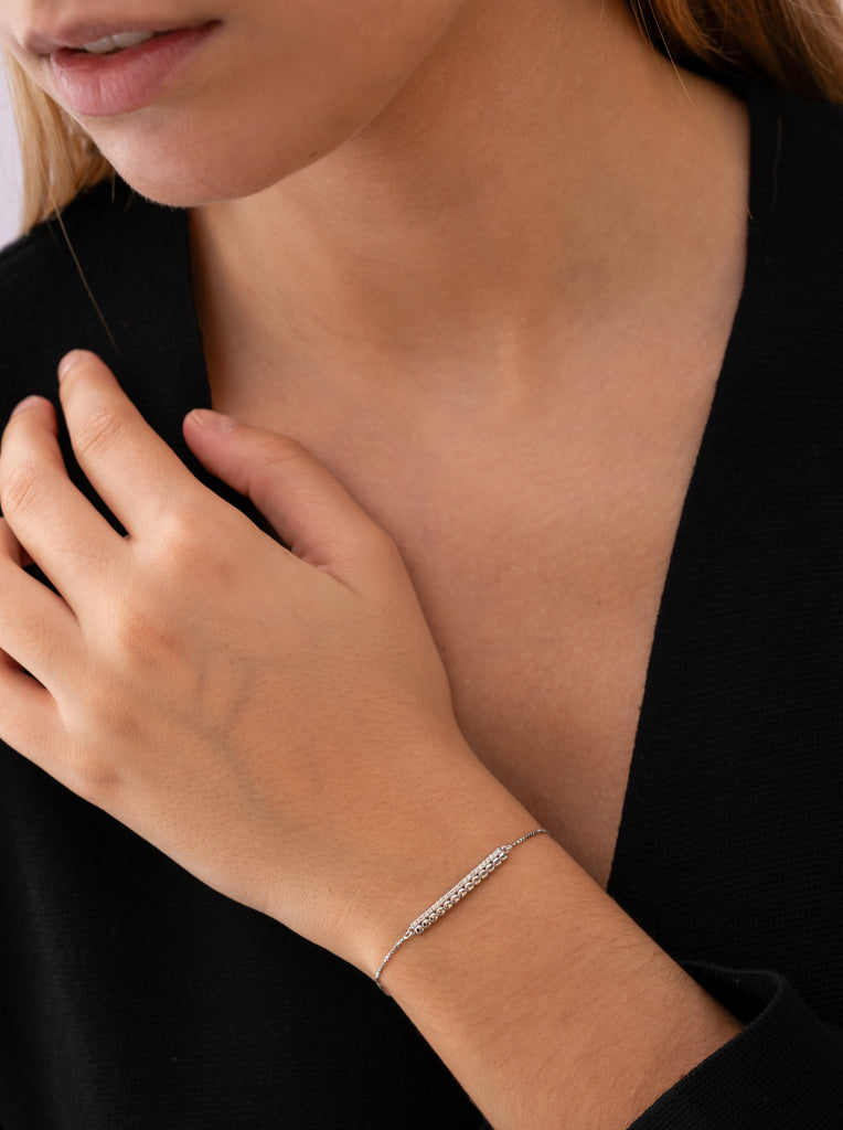 Pulsera fina de plata doble rectangular con circonita
