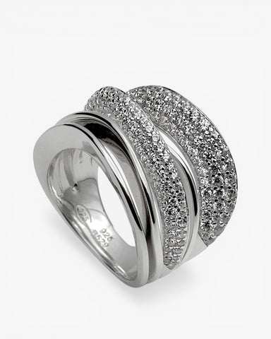 Anillo ancho de plata con circonitas combinando railes finos