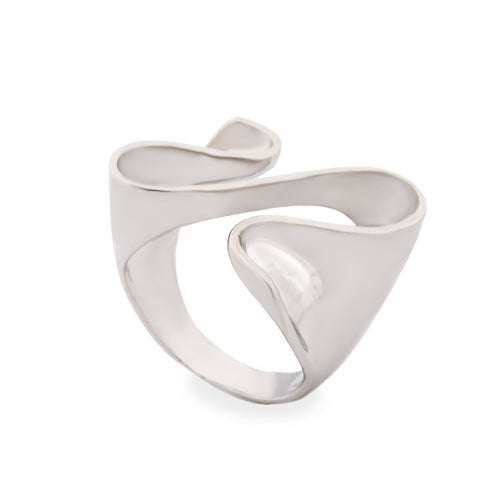 Anillos de diseño de forma fluida y ondulada