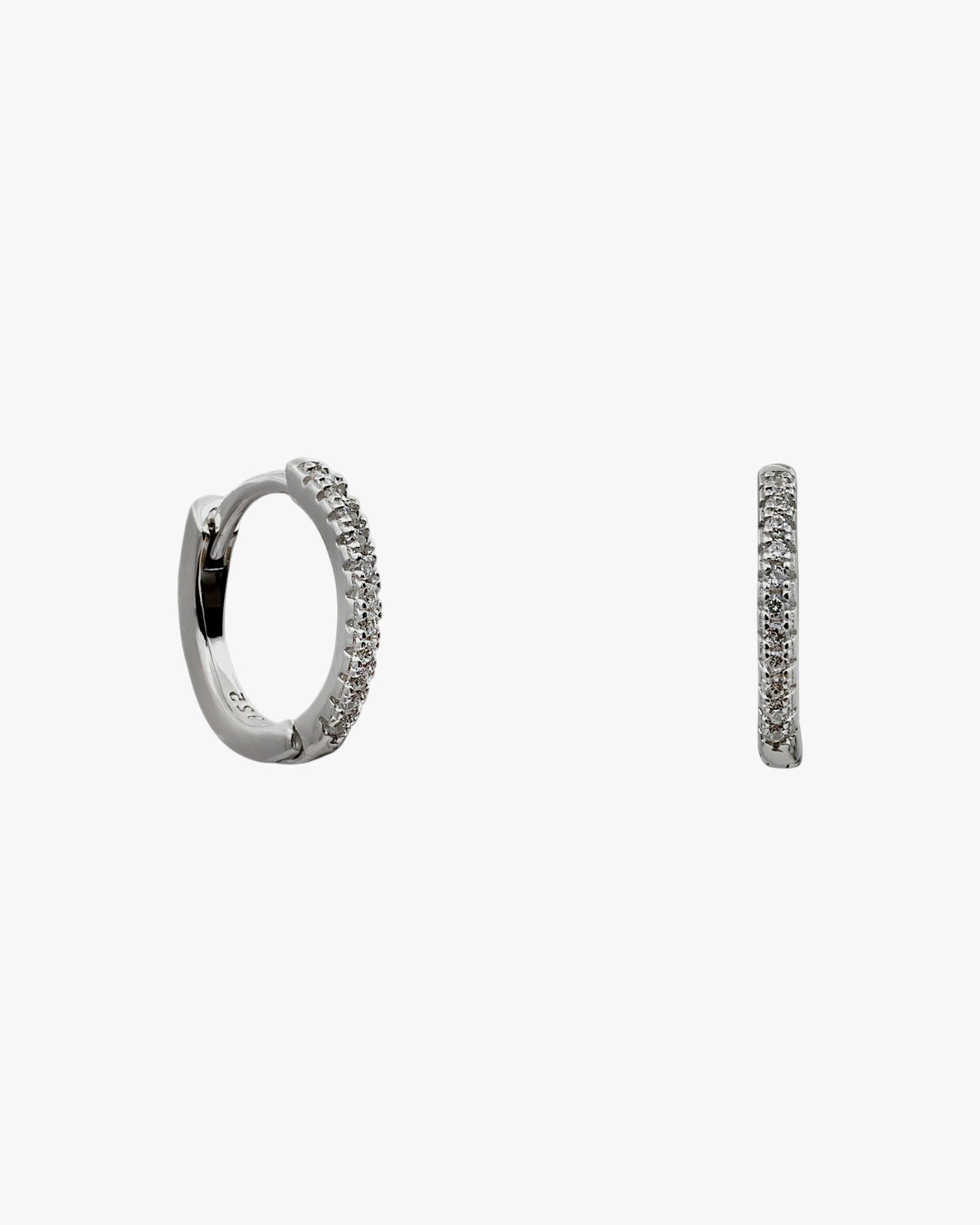 mini boucles d'oreilles créoles en argent avec zircone cubique