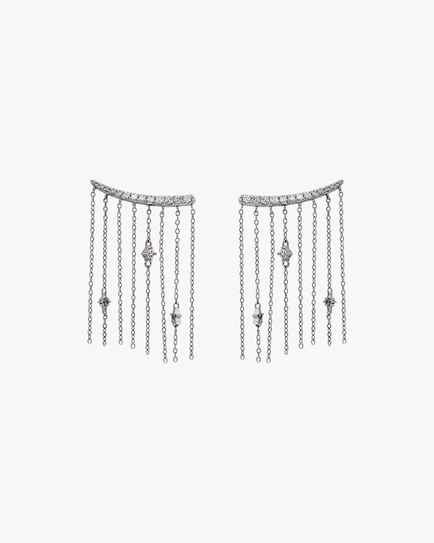 Boucles d'oreilles pendantes effet cascade avec chaînes fines et zirconiums cubiques