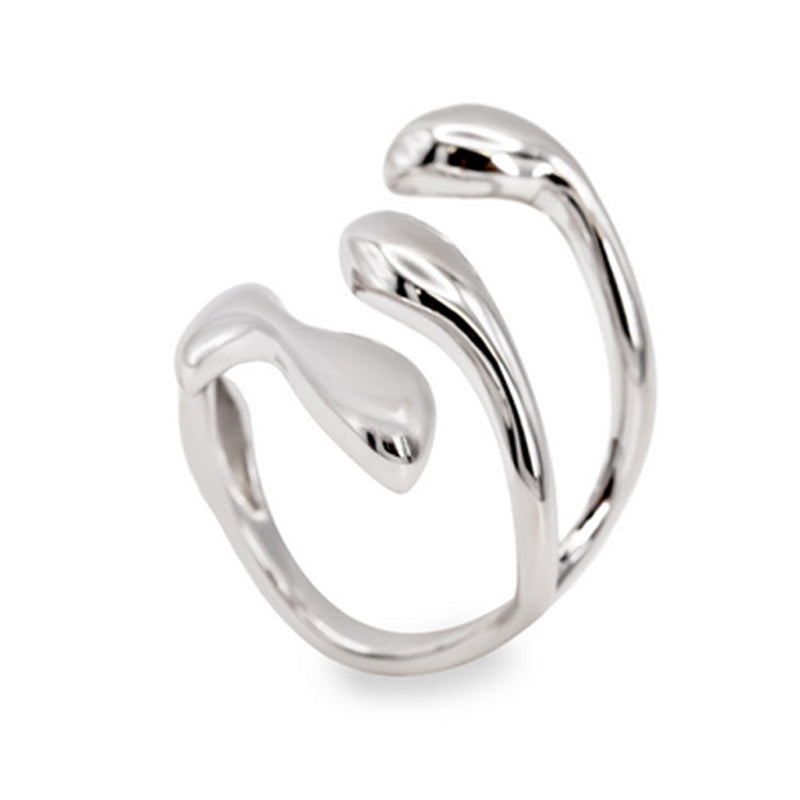 Anillos de diseño estilo orgánico con tres garras
