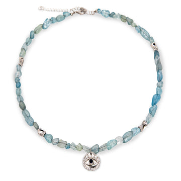 Collar con piedras en tono calcedonia y detalles en plata