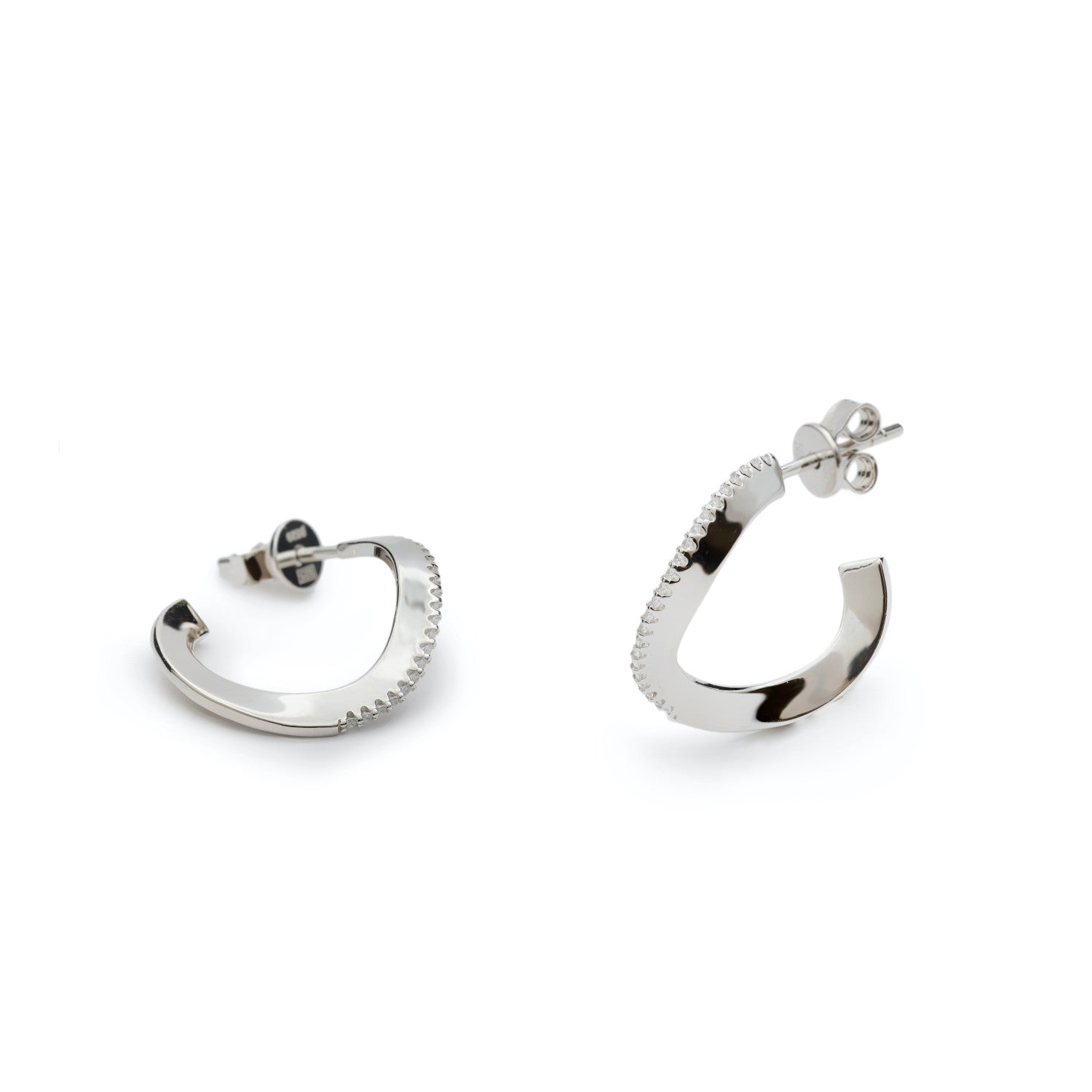 Boucles d'oreilles irrégulières avec argent fins  avec  zircons et zircons