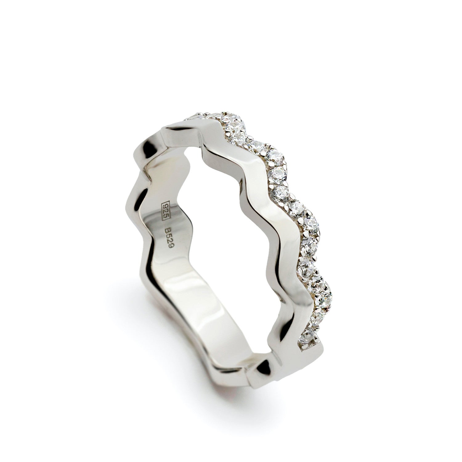 bague avec zircons en forme de zig zag